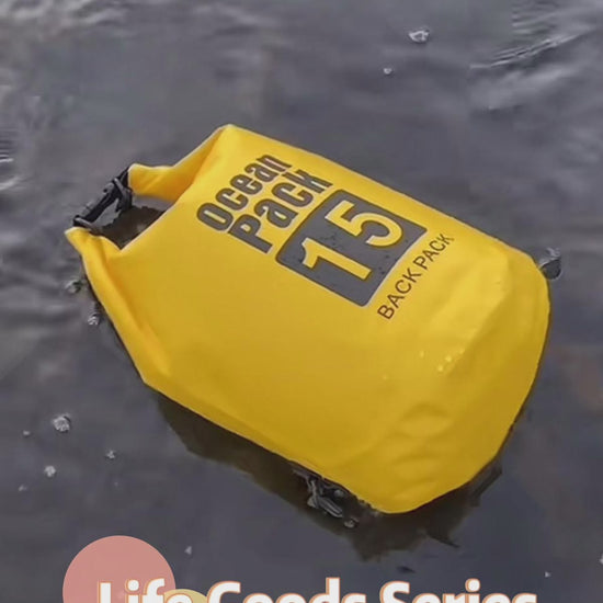 Roll Top Dry Bag for Kayaking, Hiking, and Outdoor Water Activities